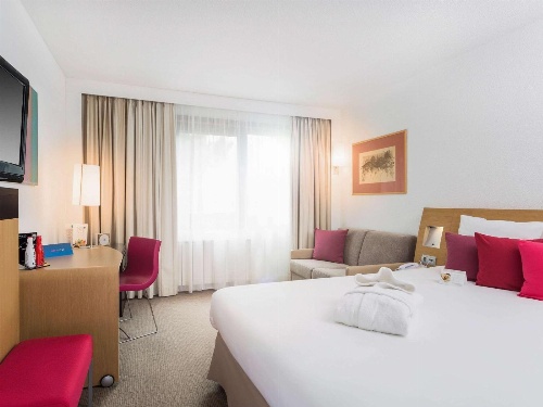 Novotel Warszawa Airport image 1